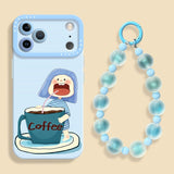 コーヒーガール柄 シリコンスマホケース。スカイブルー+ビーズストラップ(2点セット)の構成が見える背面の商品画像。ケースの色、カメラ周辺の形、付属品の有無を確認できる配置。