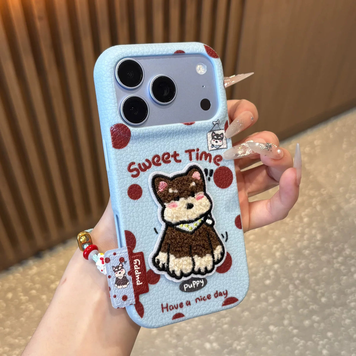 立体ドッグ刺繍 レザー調 iPhoneケース 2デザインの商品画像 6
