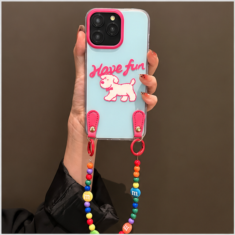 マルチカラービーズのスマホストラップ使用イメージ