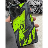 ライムイエローの稲妻柄 iPhoneケース ライトニング(ライム&グレー) 装着イメージ