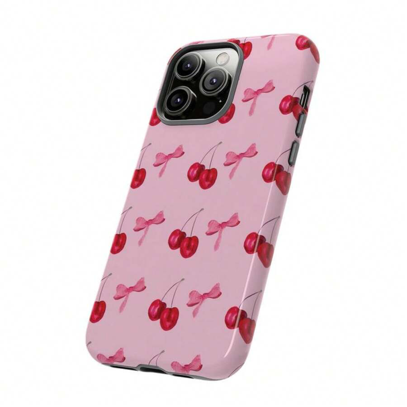 チェリーとストロベリー柄 iPhoneケース チェリーとリボン(ピンク) 装着イメージ