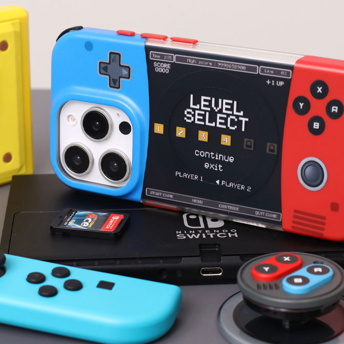 赤青配色ゲーム機モチーフオリジナル個性派マグネット式スマホケース