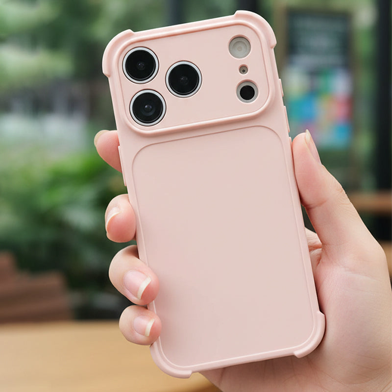 マットシリコン 四隅エアバッグ iPhoneケース ピンク 使用イメージ