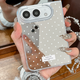 ホワイトドット・ミラー+ビーズストラップ(2点セット)のiPhone Duoケース