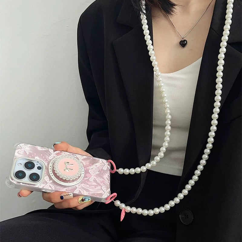 ピンクリボン iPhone ケース ロングパールチェーン 斜めがけ ショルダーストラップ フェミニン 韓国 モデル着用