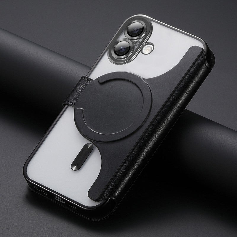 ブラックのMagSafe手帳型iPhoneケース クリア背面・カード収納・スタンド付き