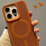 MagSafe対応 iPhone ケース シリコン 蜂の巣型放熱 ブラウン レザー風 ヴィンテージ