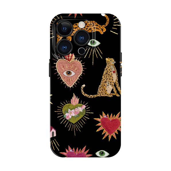 "Badge-style" unique full cover case/half cover case with badge motif