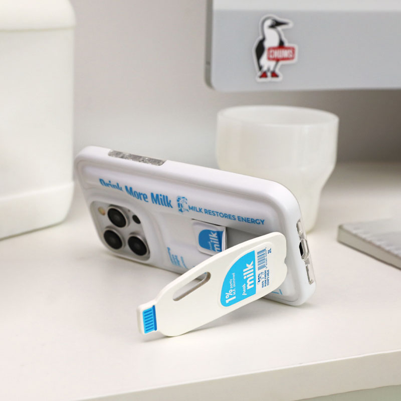クリエイティブミルクボトルデザインのスタンド一体型スマホケース