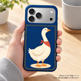 デニムプリントとスカーフグース iPhone 17 Pro 元の手持ちシーン 装着イメージ