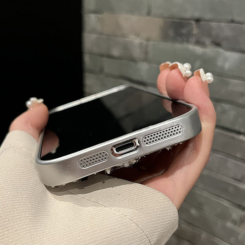 チェック柄おしゃれ椿モチーフフェイクファースマホケース