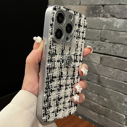 チェック柄おしゃれ椿モチーフフェイクファースマホケース