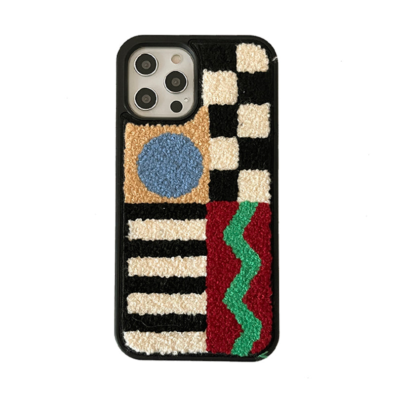 幾何学模様パッチワーク風フェイクファー素材スマホケース