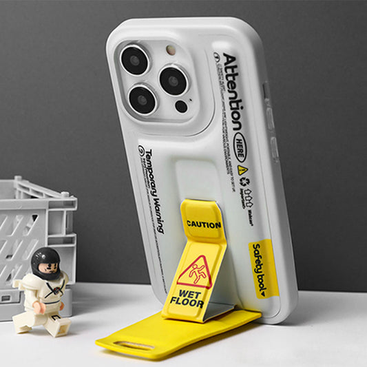 スリップ注意標識風デザインスタンド一体型スマホケース