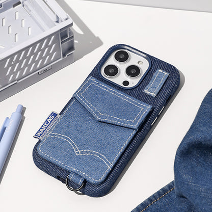 「iPhone17ケース 新入荷」デニム生地切り替えポケット＆ストラップ付きスマホケース