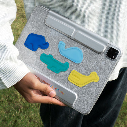 動物モチーフラメフィルム付き三つ折り式マグネットiPadケース